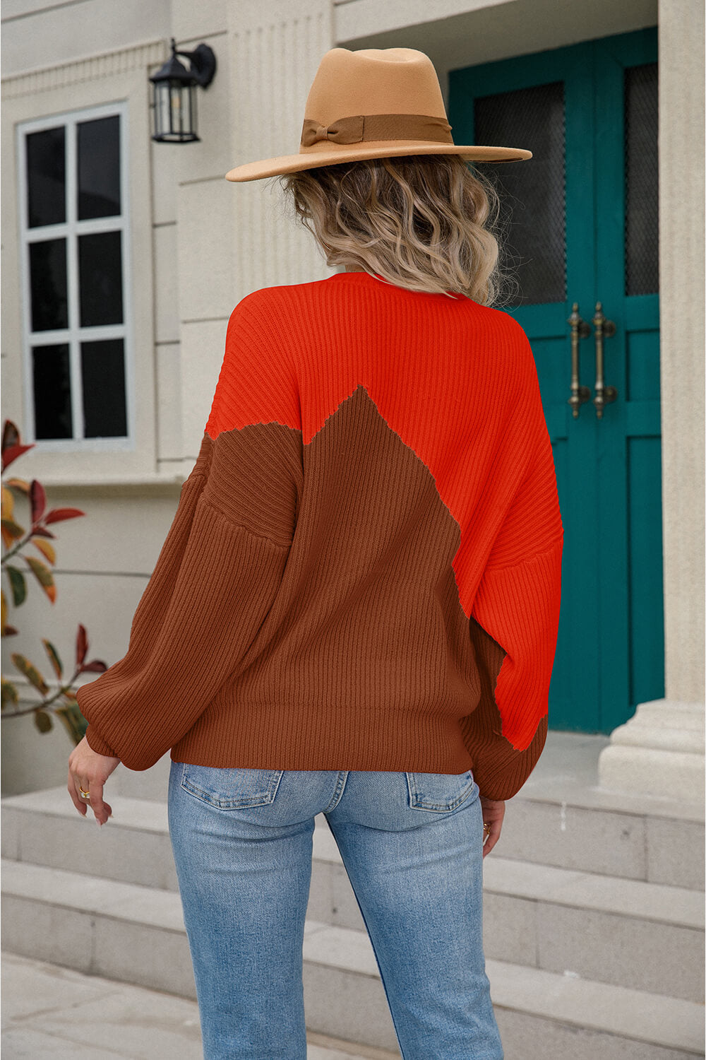 Two-Tone Round Neck Ribbed Sweater