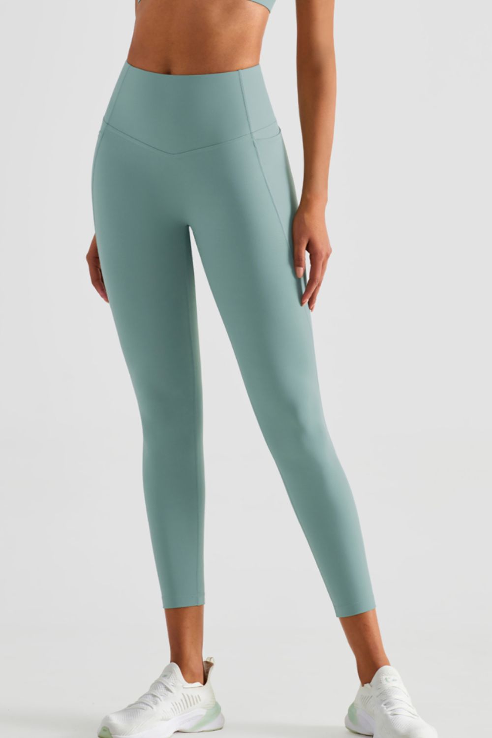 Wide Waistband Sports Leggings with Pockets